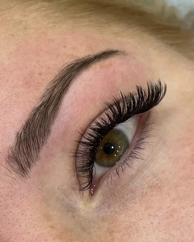 Wispy lashes with defined brows